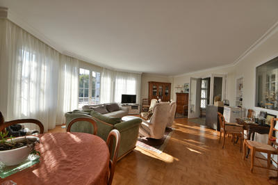 Maison - 175 m² - 7 pièces