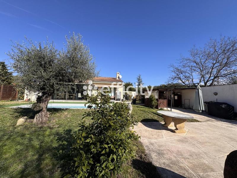 Maison - 147 m² - 5 pièces