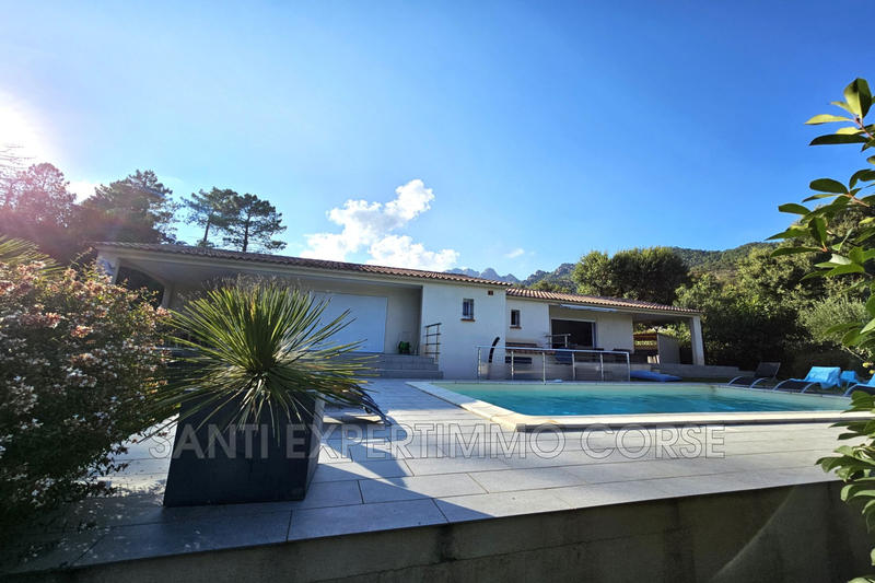 Maison - 124 m² - 6 pièces