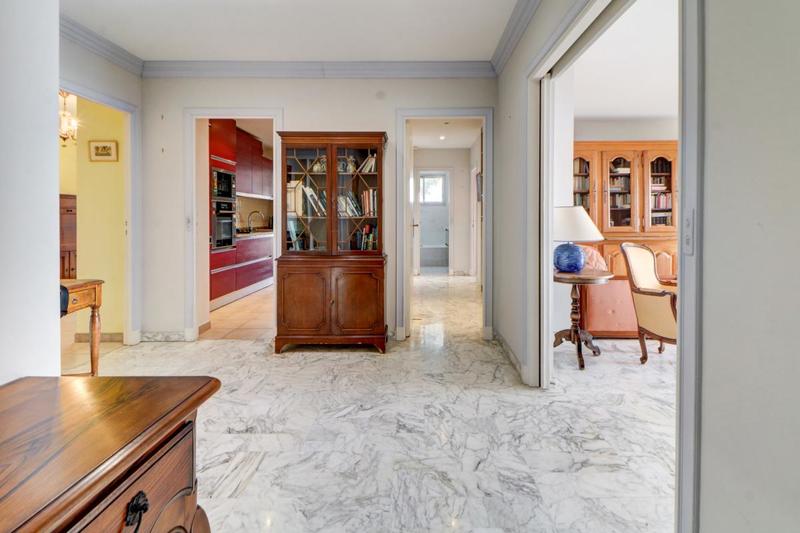 Appartement - 90 m² - 3 pièces