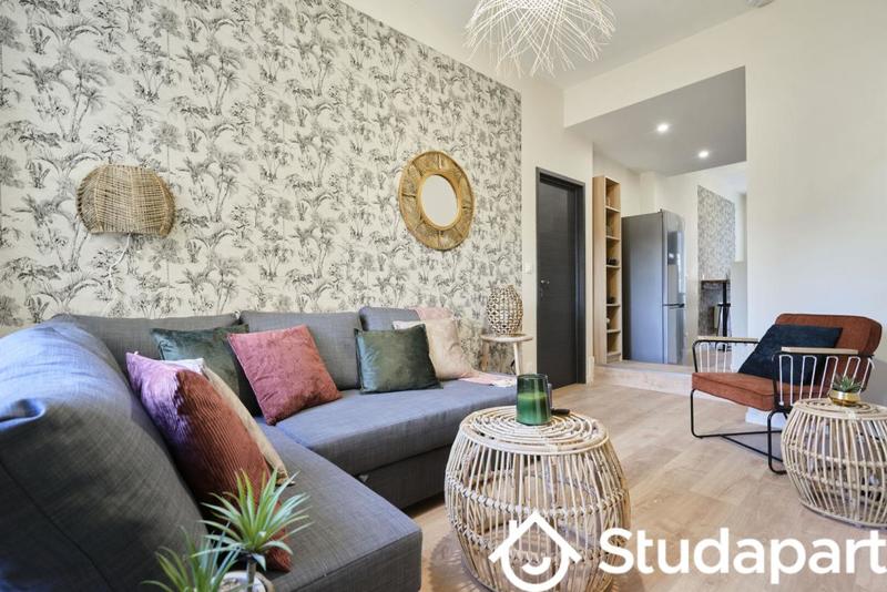 Chambre - 10 m² - 1 pièce