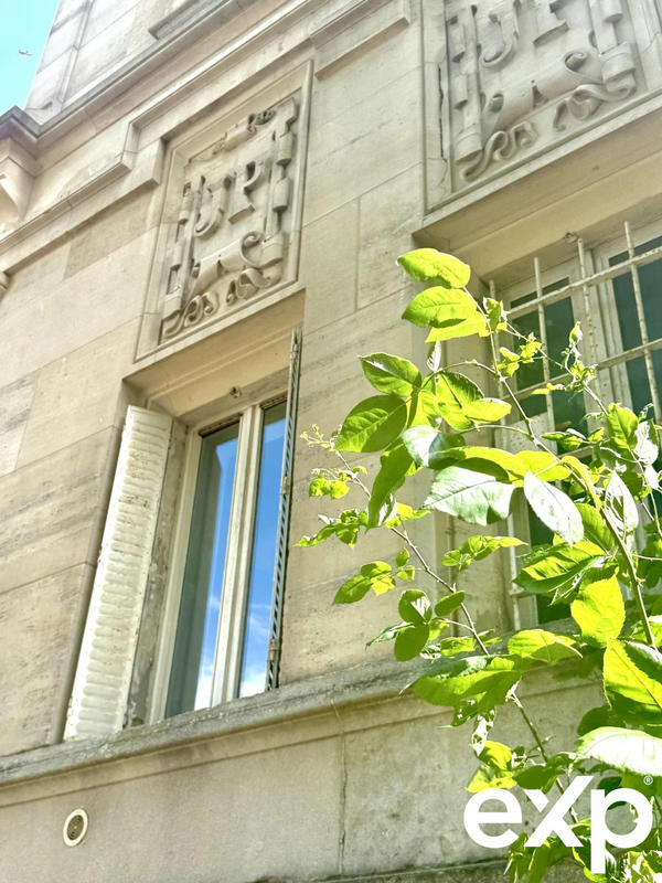 Château - 1 200 m² - 26 pièces