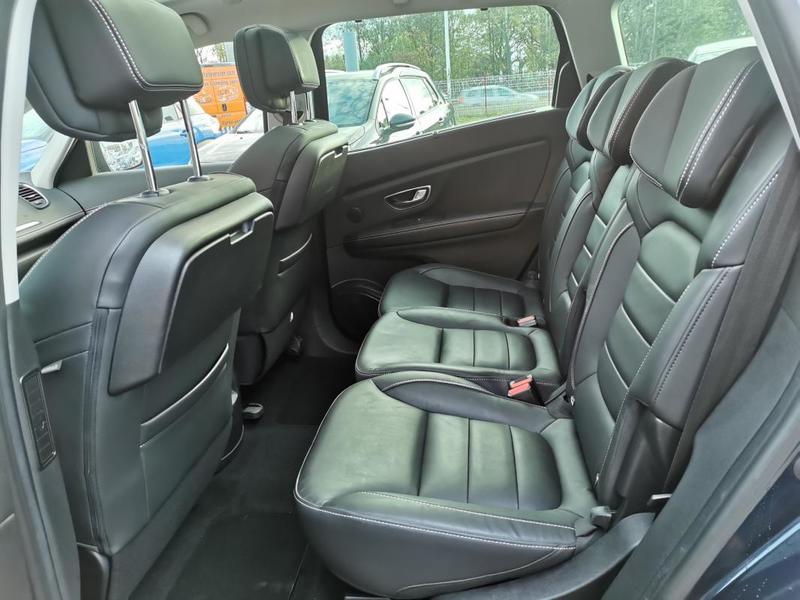 Renault Grand Scénic 1.7 DCi 150 ch Initiale Paris 5p