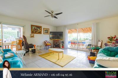 Villa - 199 m² - 4 pièces