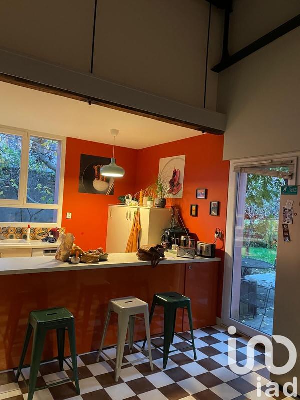 Maison de maîtres - 232 m² - 11 pièces