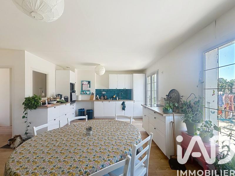 Maison - 92 m² - 4 pièces