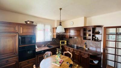 Maison - 137 m² - 6 pièces