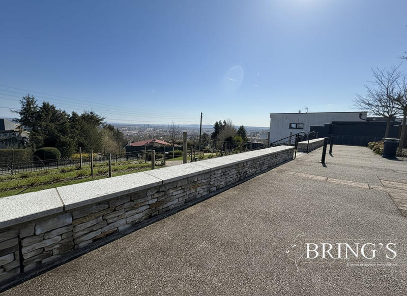 Appartement - 74 m² - 4 pièces