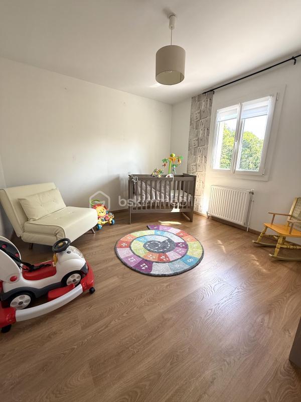 Maison - 140 m² - 8 pièces