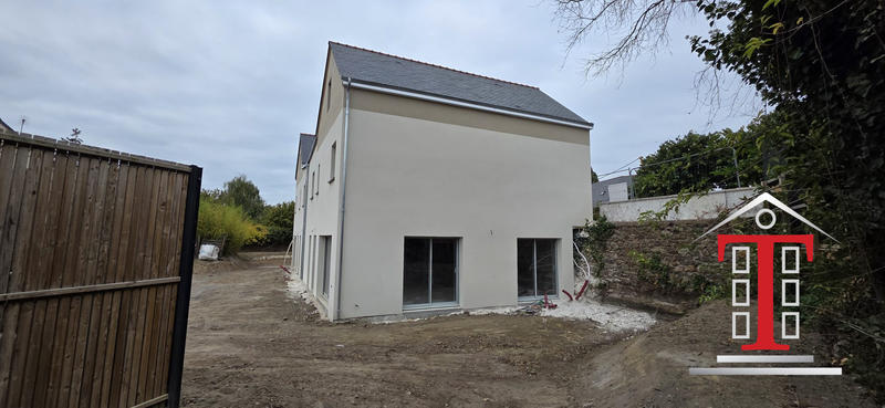 Maison - 167 m² - 7 pièces
