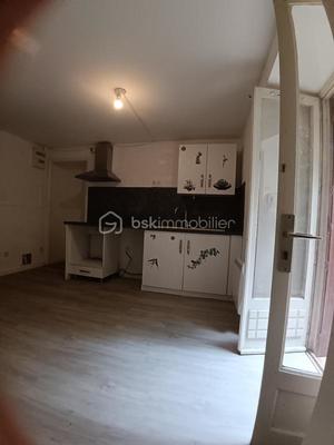 Immeuble - 140 m² - 6 pièces