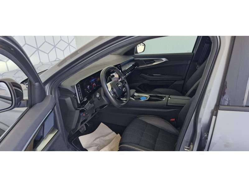 Renault Austral E-Tech hybrid 200 Iconic