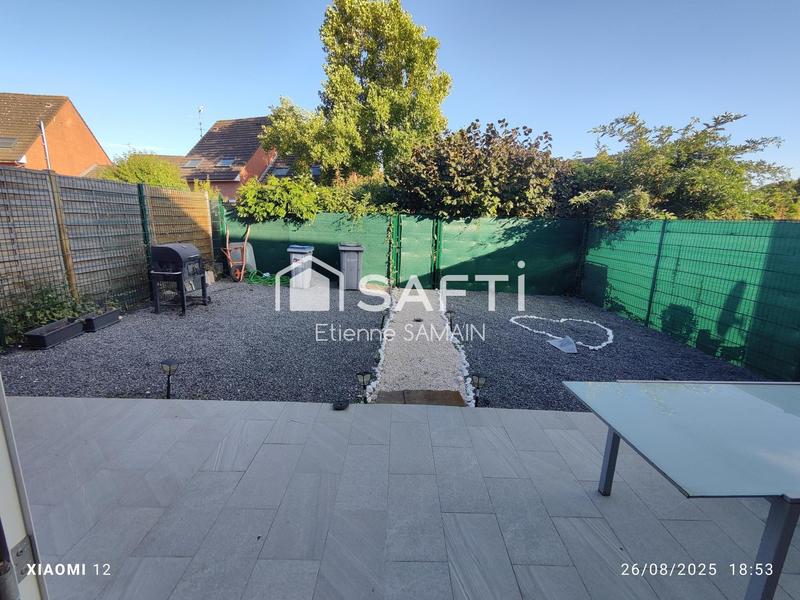 Maison - 94 m² - 5 pièces