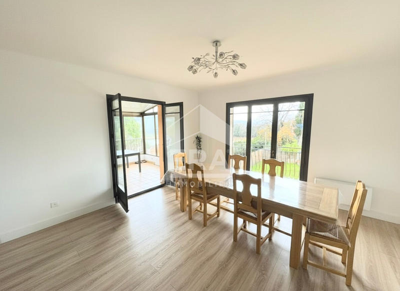 Maison - 120 m² - 5 pièces