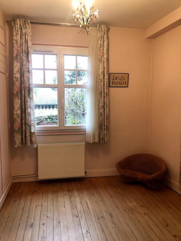 Maison - 262 m² - 12 pièces