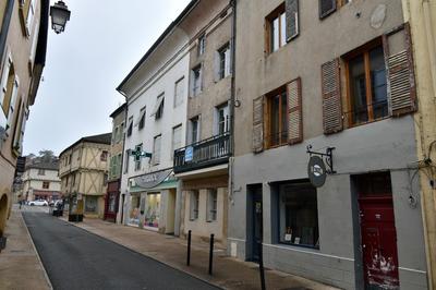 Maison - 177 m² - 8 pièces