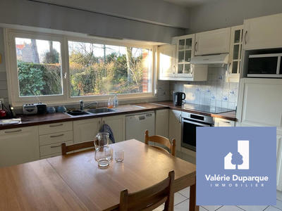 Maison - 140 m² - 6 pièces