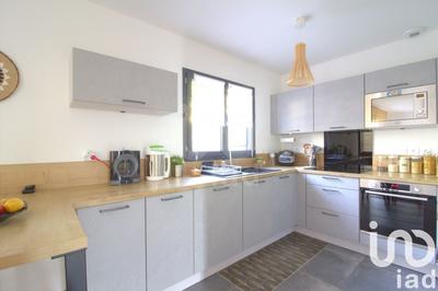 Maison - 87 m² - 4 pièces