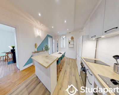 Chambre - 160 m² - 1 pièce