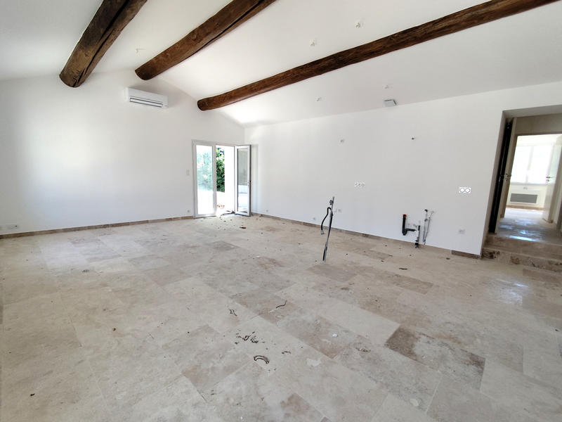 Appartement - 85 m² - 3 pièces