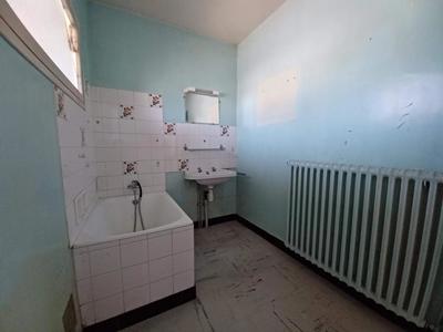 Maison - 74 m² - 4 pièces