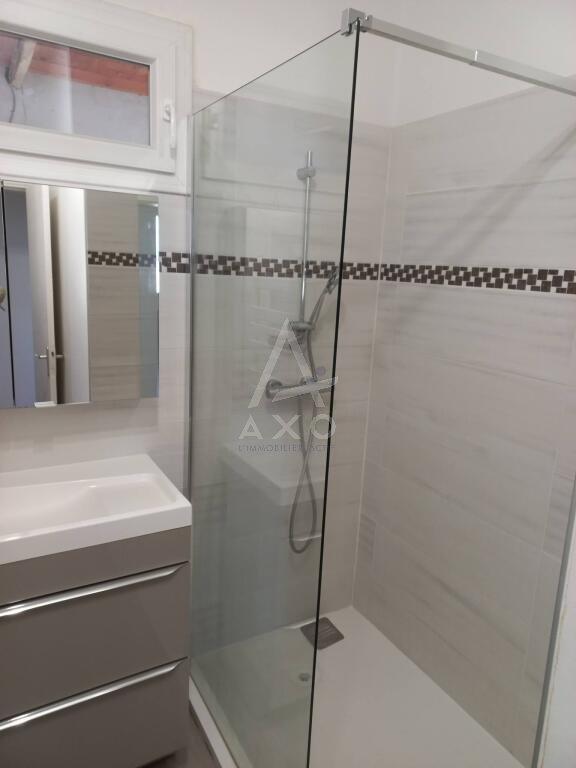 Maison - 80 m² - 5 pièces