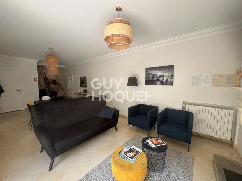 Bureau - 158 m² - 6 pièces