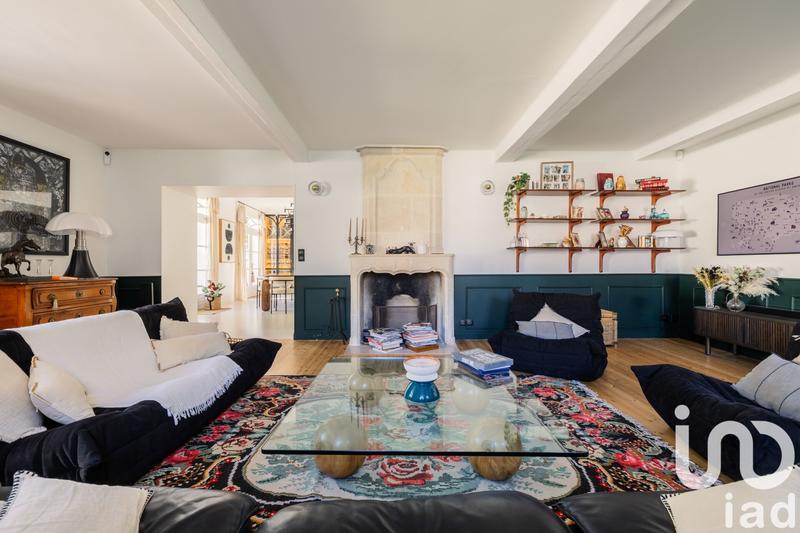 Maison - 300 m² - 7 pièces