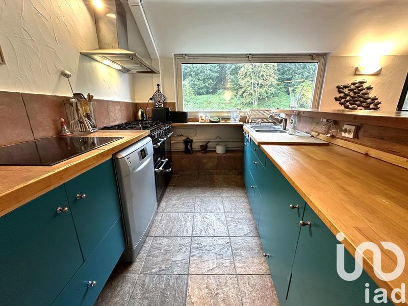 Maison - 440 m² - 12 pièces