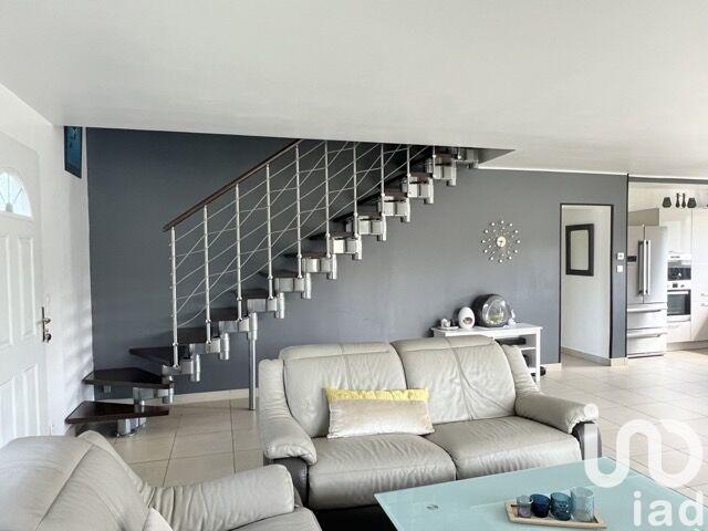 Maison - 131 m² - 6 pièces