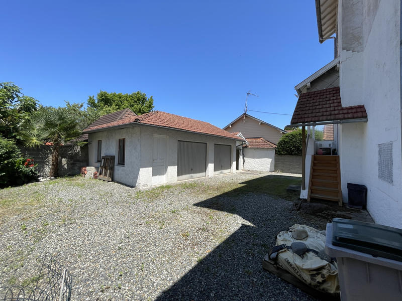 Maison - 197 m² - 7 pièces