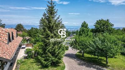 Propriété - 366 m² - 10 pièces