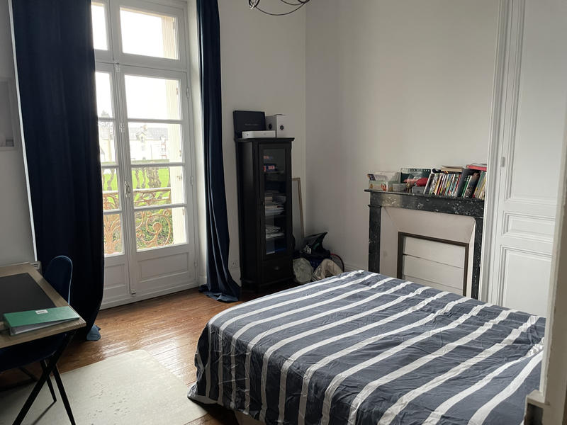 Maison - 205 m² - 8 pièces