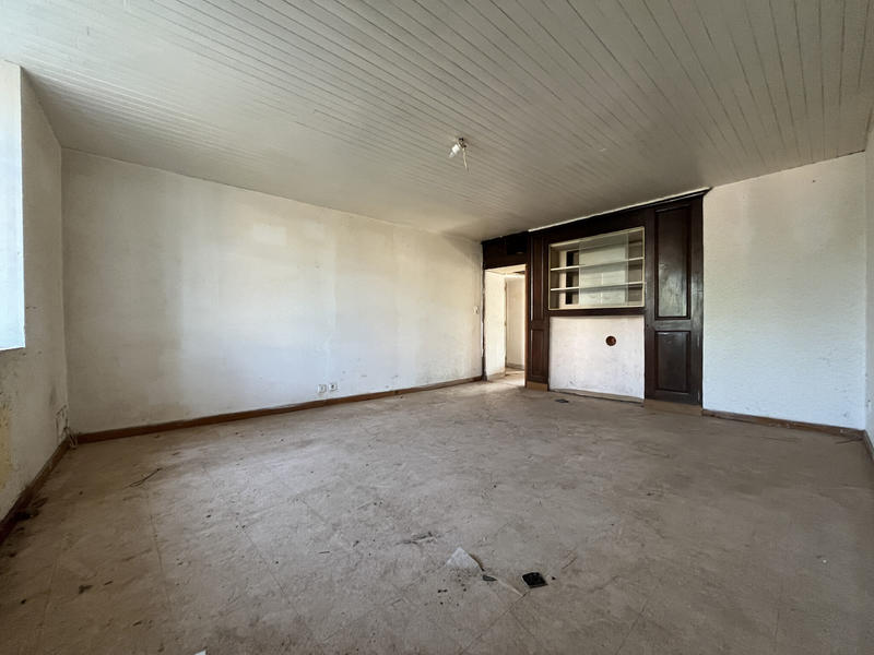 Maison de village - 90 m² - 3 pièces