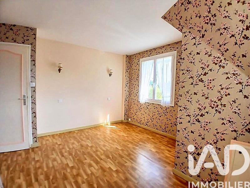 Maison - 207 m² - 11 pièces