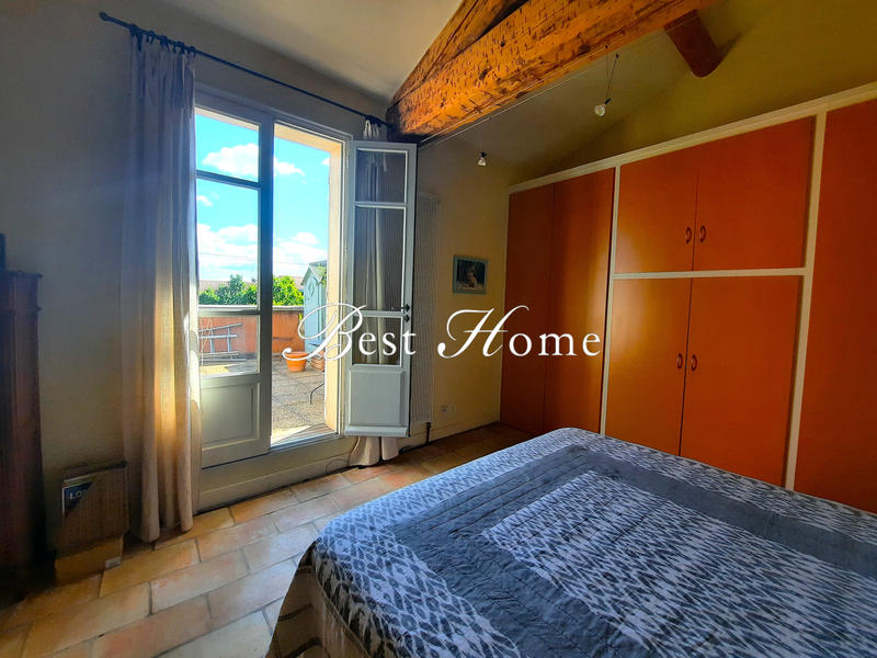 Appartement - 105 m² - 4 pièces