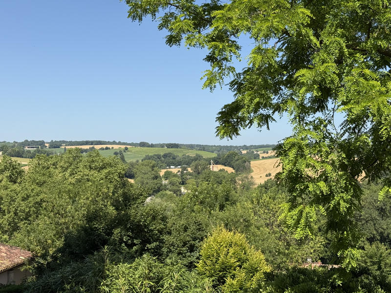 Maison de village - 197 m² - 9 pièces