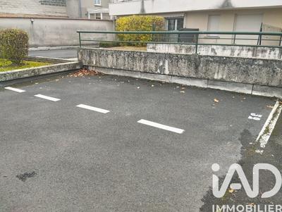 Parking - 13 m²
