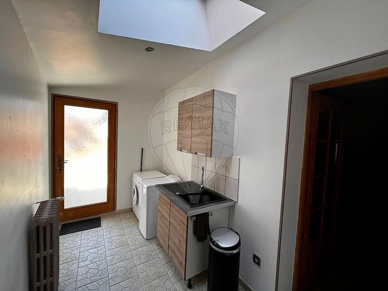 Maison - 427 m² - 12 pièces