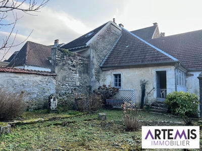 Appartement - 120 m² - 7 pièces