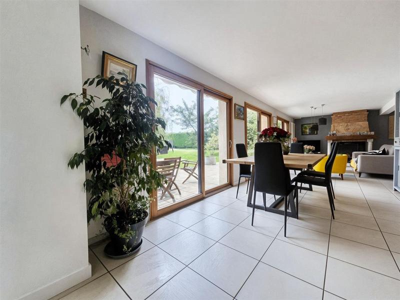 Maison - 170 m² - 5 pièces