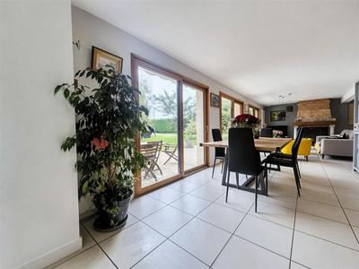 Maison - 170 m² - 5 pièces