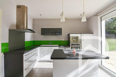 Maison - 136 m² - 7 pièces