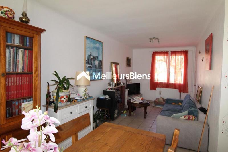 Maison - 93 m² - 5 pièces