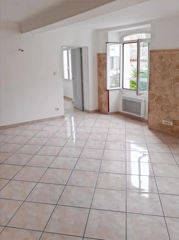 Appartement - 60 m² - 4 pièces