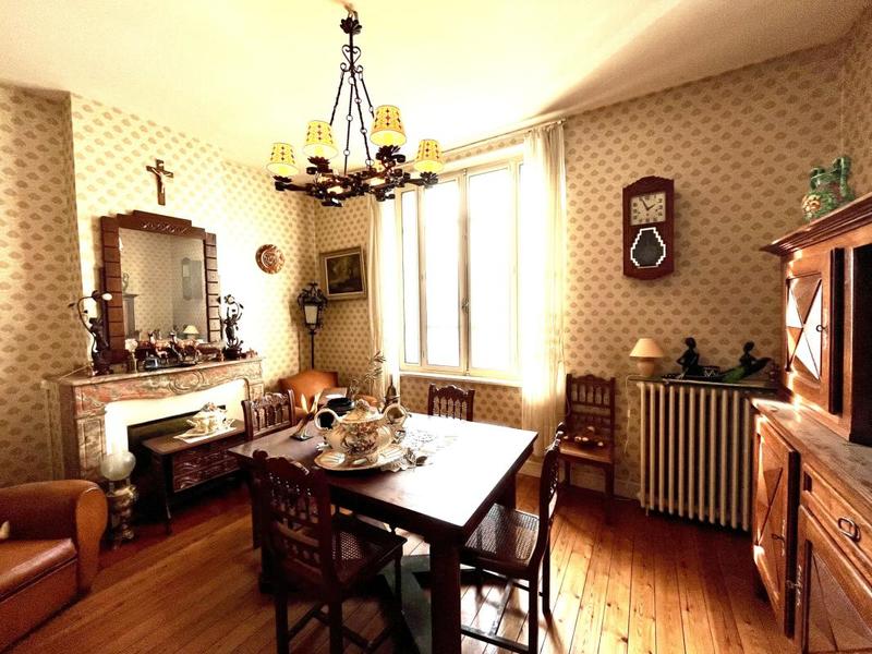 Maison - 136 m² - 6 pièces