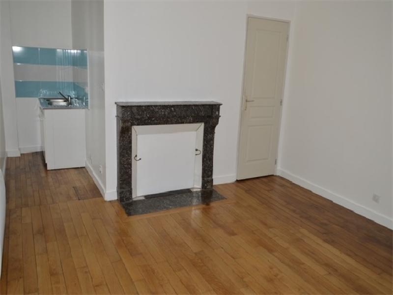 Studio - 25 m² - 1 pièce