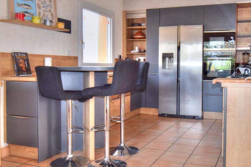 Maison - 130 m² - 8 pièces