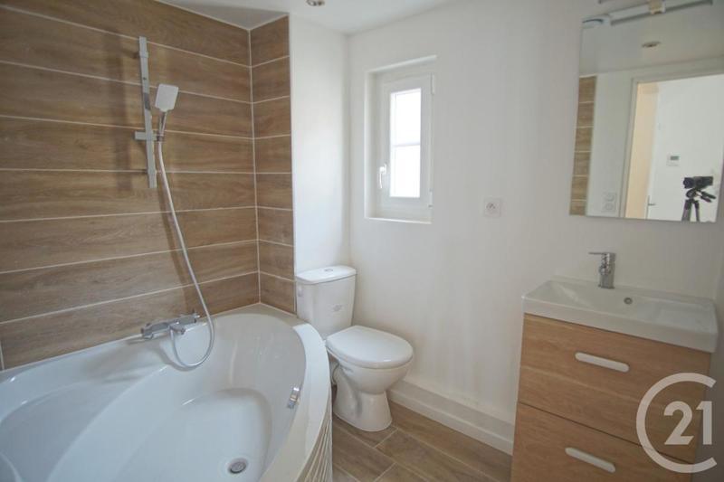 Maison - 85 m² - 5 pièces