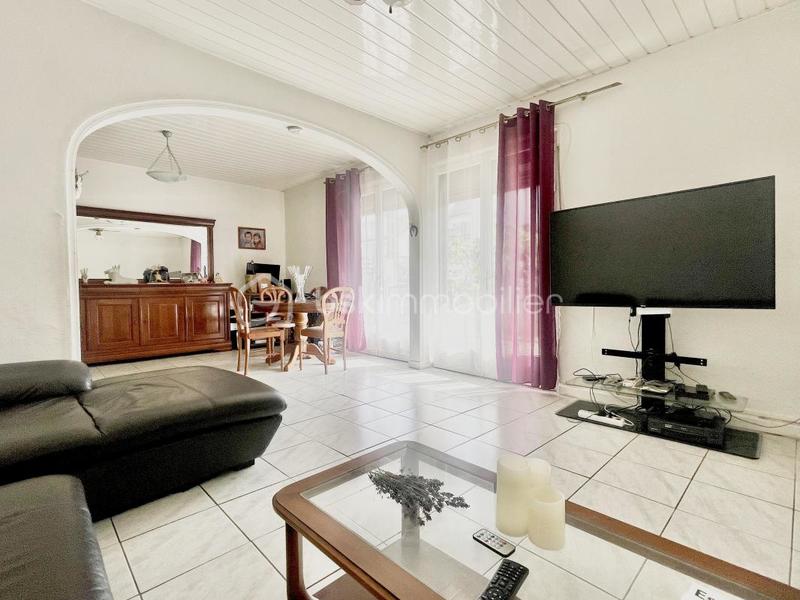 Maison - 136 m² - 7 pièces